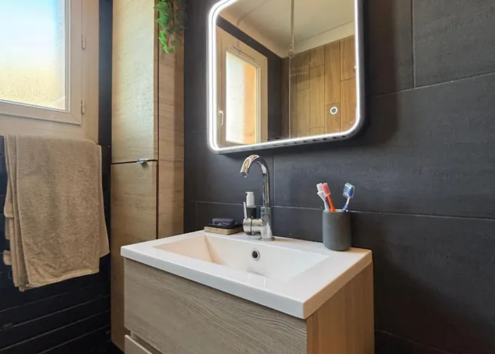 Διαμέρισμα Inaya L 3 Pieces L Vieille L Centre L Terrasse L Αντίμπ